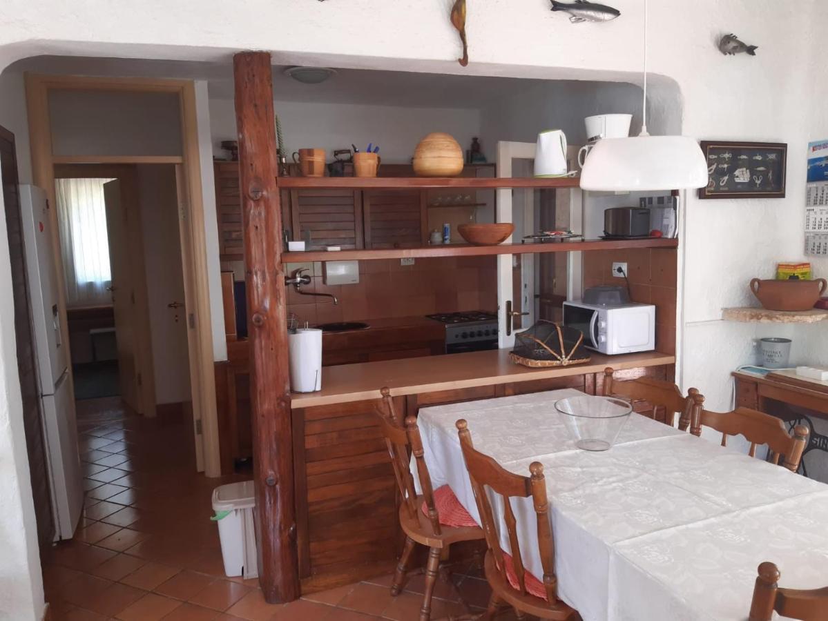 Juka House Vila Milna  Exterior foto